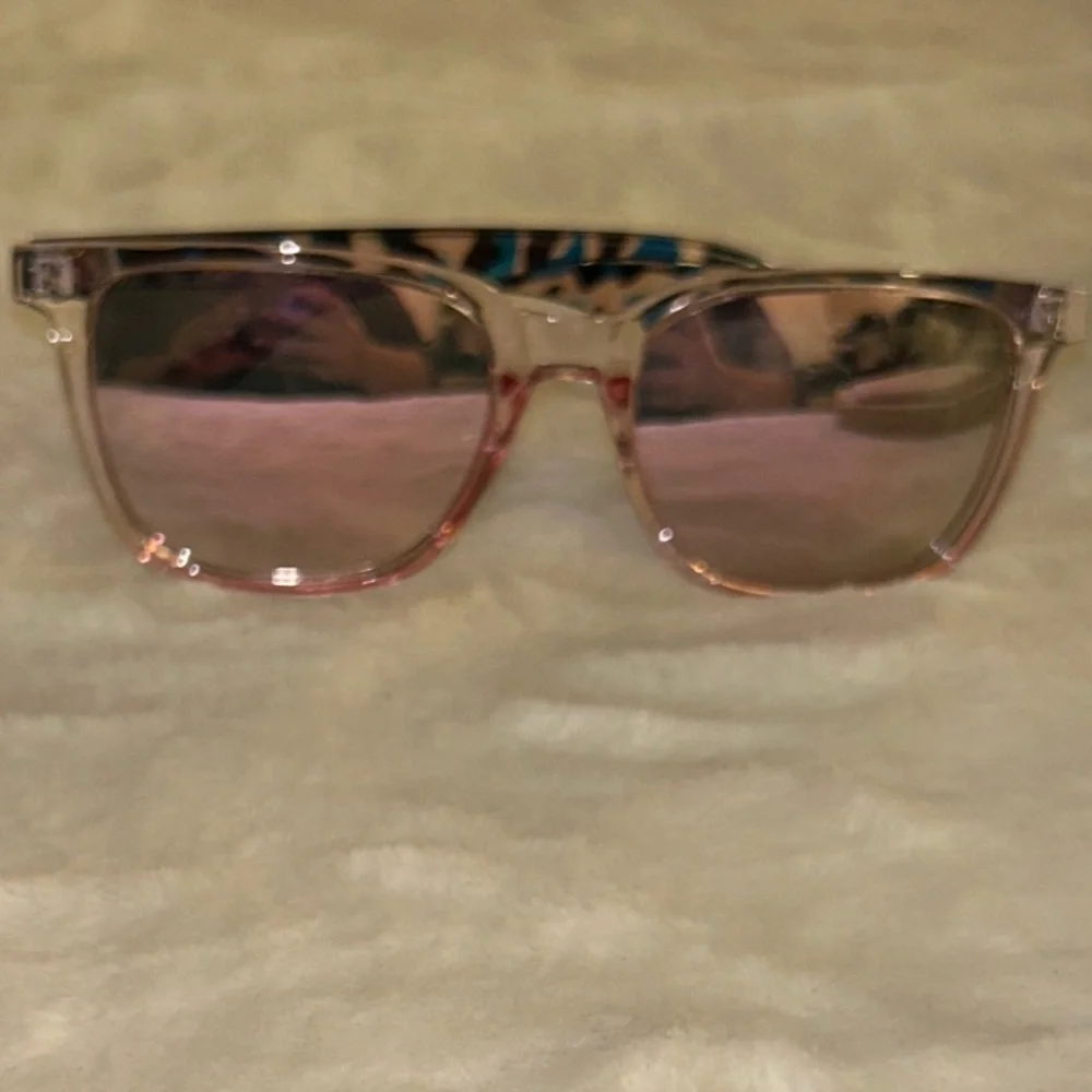 Pink and Leopard Print‎ Sunglasses